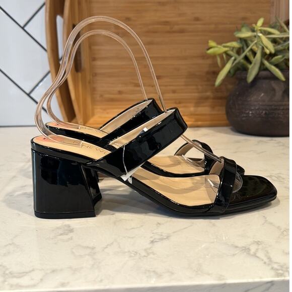 Nine West black patent faux leather heel double strap slide mule heel size 7 - Picture 3 of 7